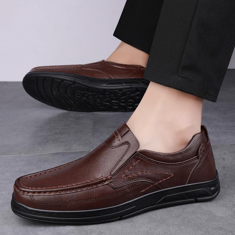 Men's leather shoes first layer cowhide business leisure one-pedal lazy thick-soled round head foot men's leather shoes