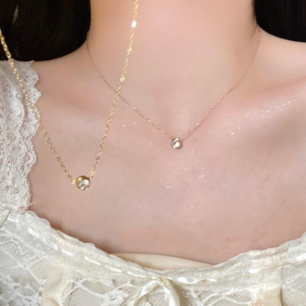 Light Luxury Niche Titanium Steel Necklace Women's Senior Design Sense Zircon Bow Clavicle Chain Neck Chain