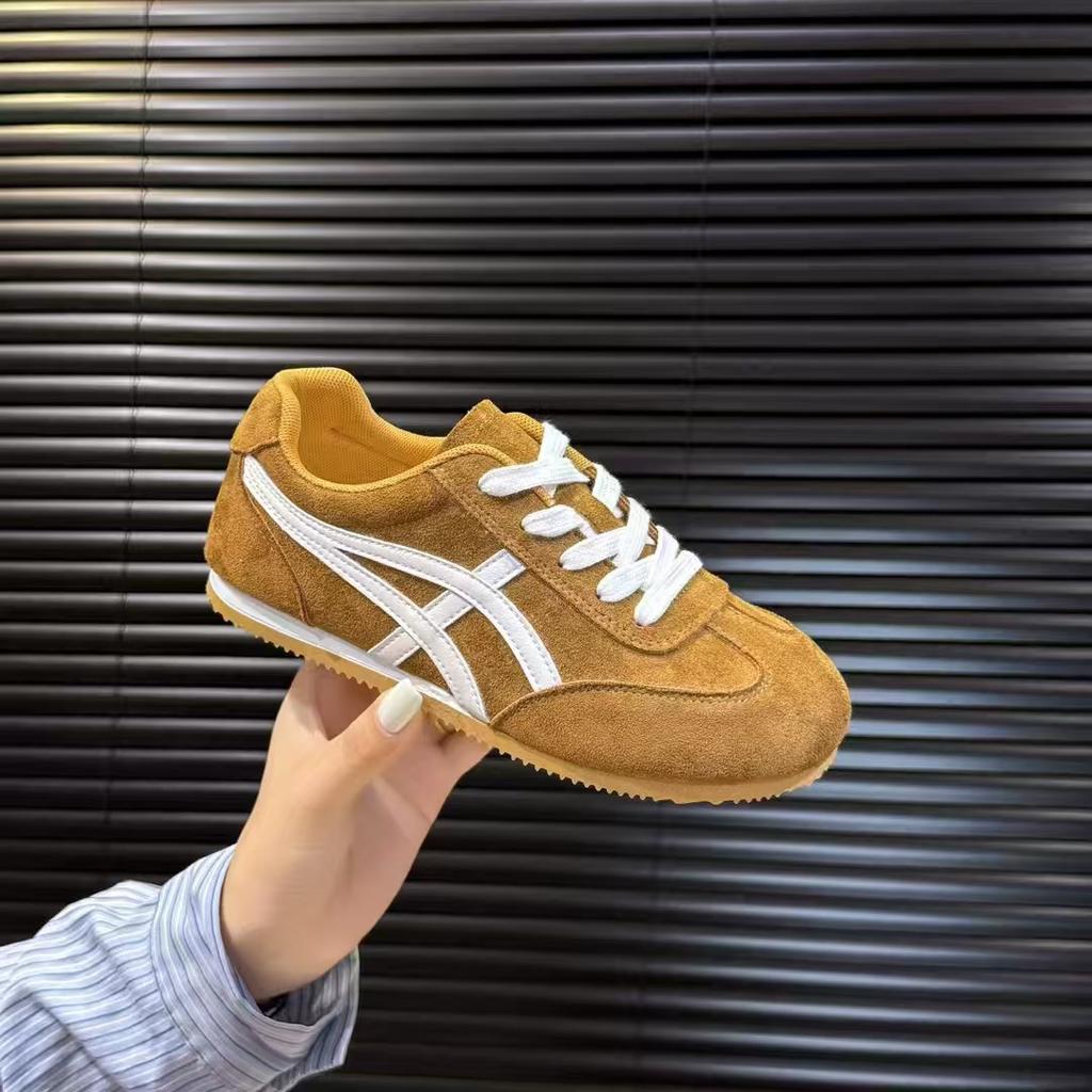 Retro anti-velur tyske treningssko, komfortable og lette fritidssko med flat såle, enkeltsko, små hvite sko, damesko som puster a