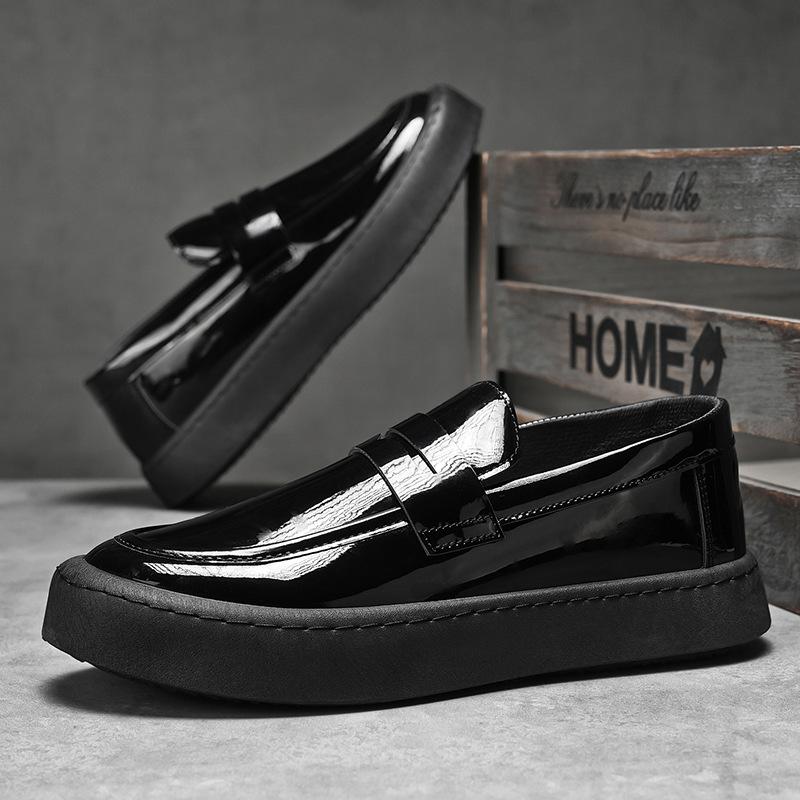 

Новая весенняя мужская обувь Черные кожаные туфли Мужские туфли Beans Модные лоферы Британский стиль Деловая рабочая обувь 46