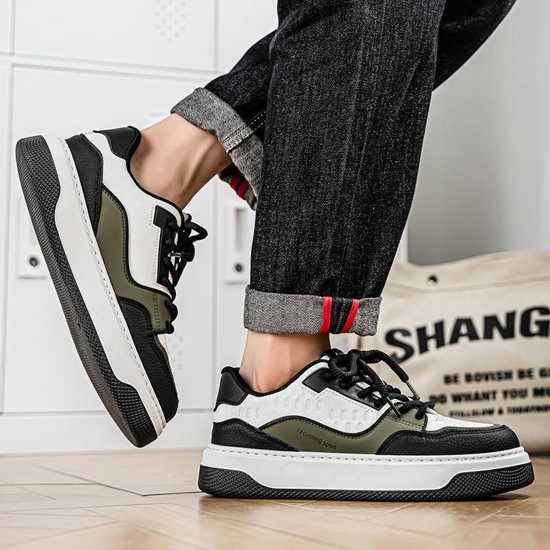 Men 's Casual Four Seasons Fashion Skateboarding Students Comfortable Sneakers Boys Trending Soft Sole Breathable Shoes