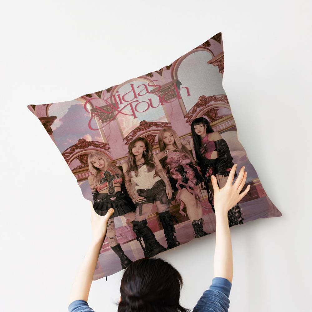 Kpop Girl Group K-Kiss Of Life Pillow Cover Design cushion Cover decor Holiday Decorati
