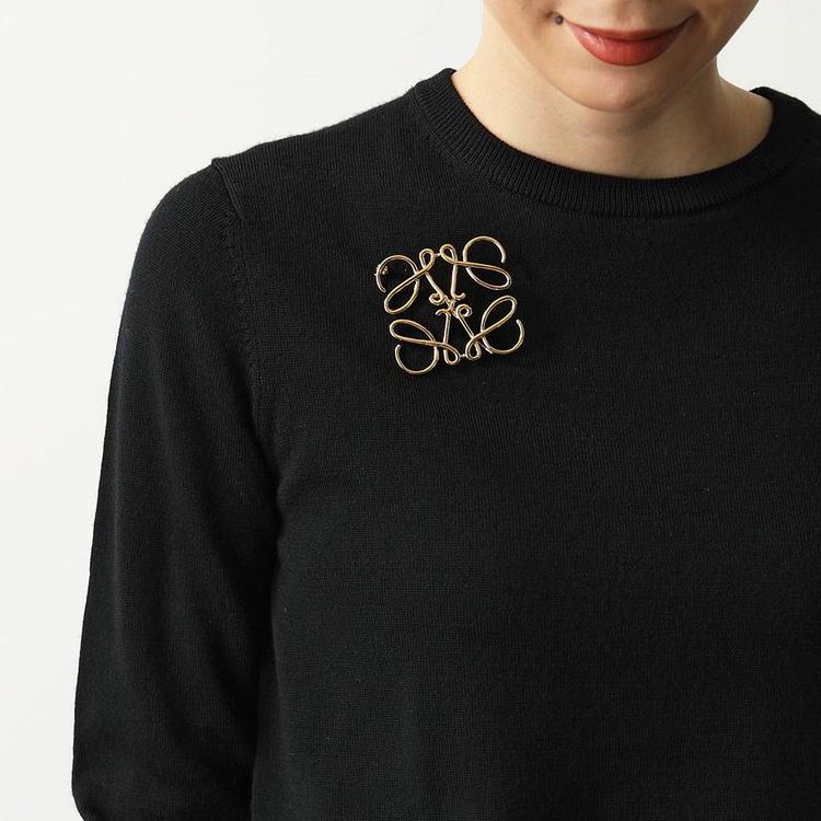 Loewe Logo Pattern Brass Brooch Women Accessories Gold 111.25.020-8130