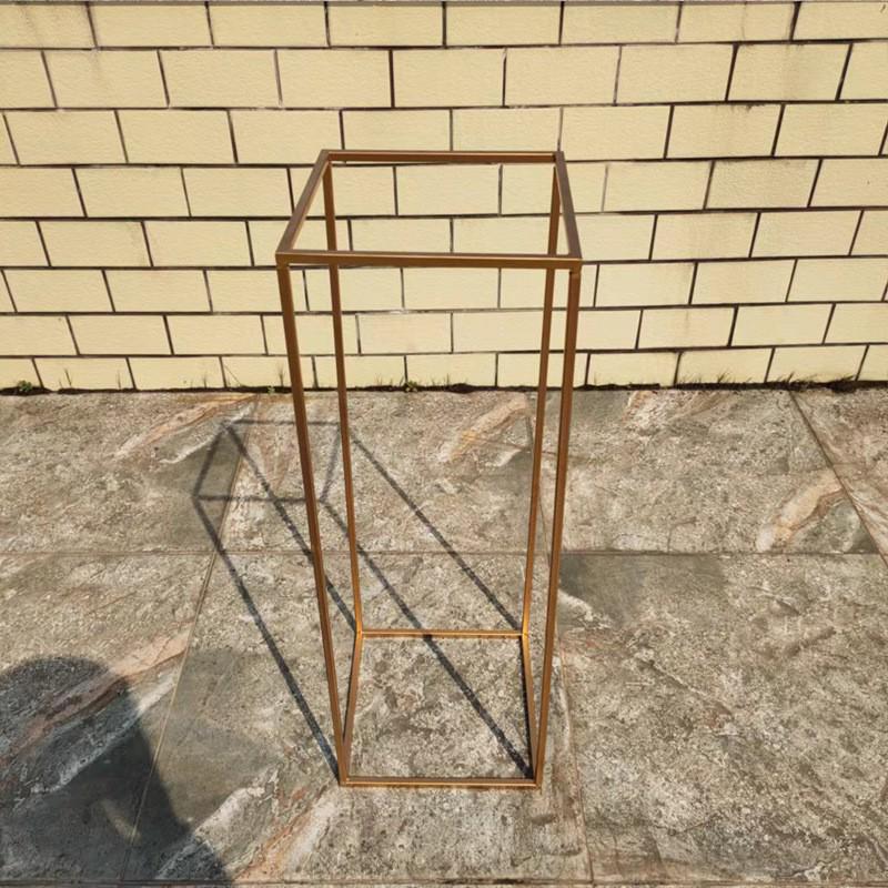 Wedding Iron Art Aisle Markers: Square Frame Flower Column Ornaments