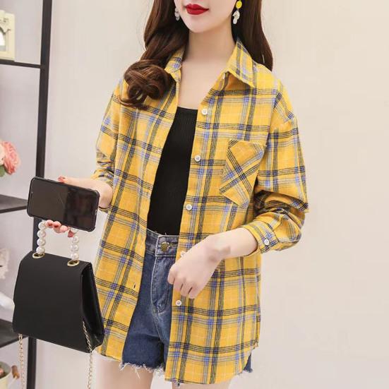 Women Plus Size Shirt with Long Classic Sleeves Single-breasted Collar Patch Pocket Loose Casual Plaid Shirt with Print Blouse