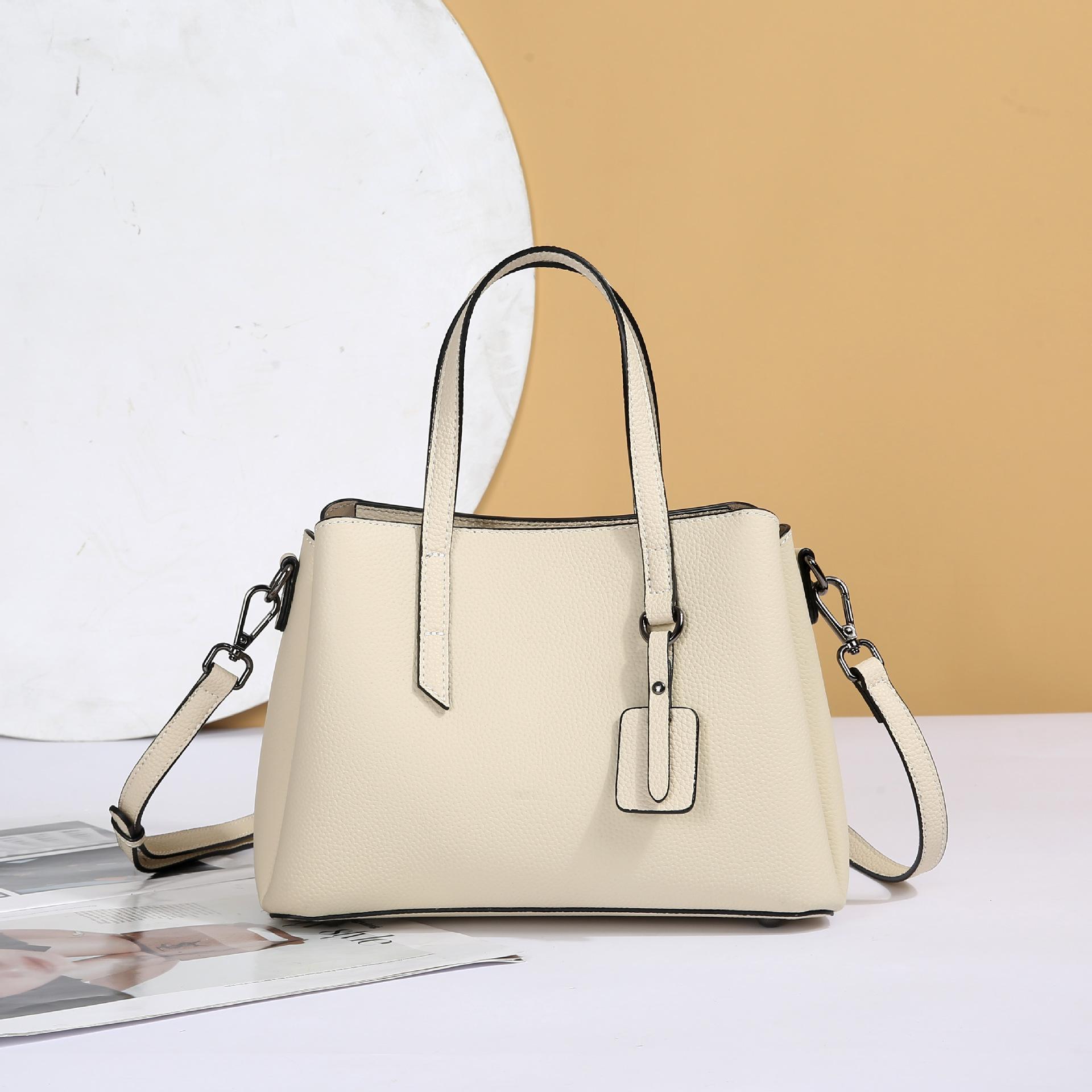 

Женская сумка через плечо из коровьей кожи, большая вместимость, женская модная простая сумка для покупок, практичная и вместительная сумка из мягкой кожи белый