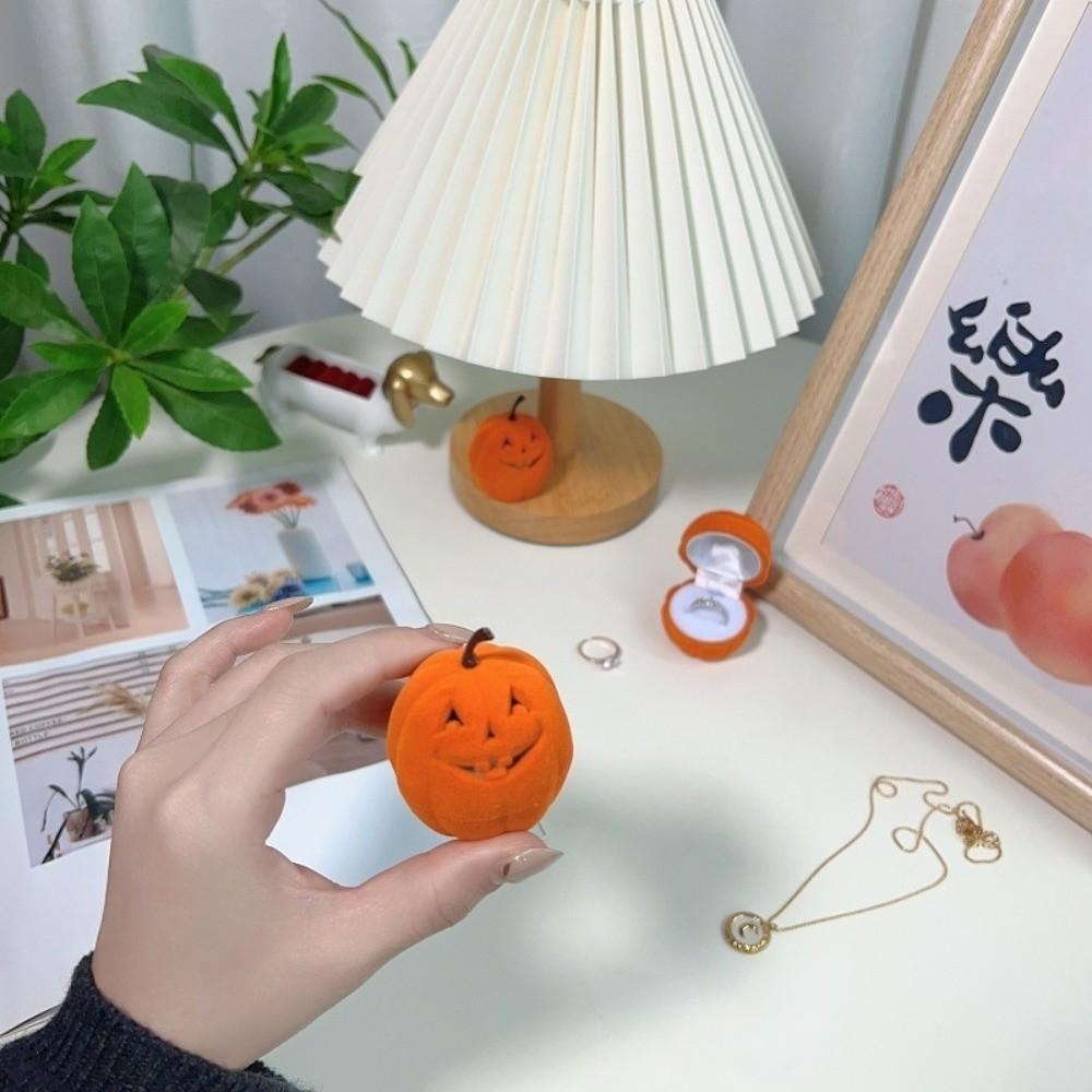 Anti-collision Halloween Jewelry Box Wedding Flannel Jewelry Organizer Pumpkin Rings Box  Propose