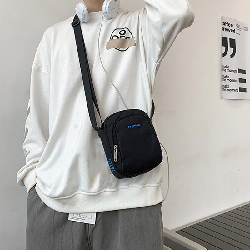 

Men S Bag Crossbody Bag One Shoulder Women S Bag Casual Bag Commuting Light Versatile Mobile Phone Bag Backpack чорний