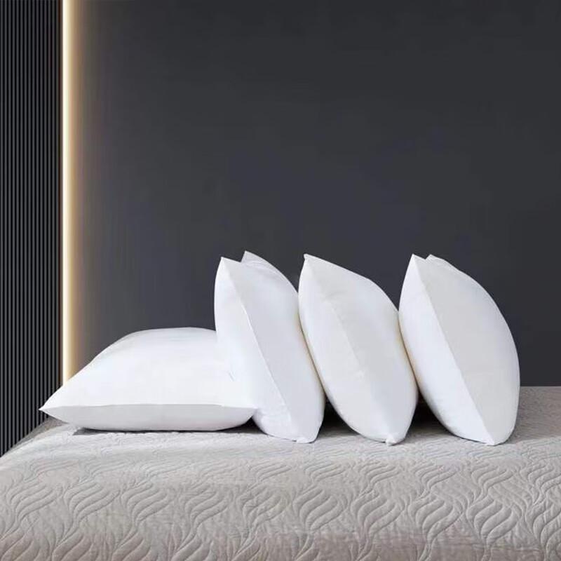 Almofada de Veludo Plover Hotel