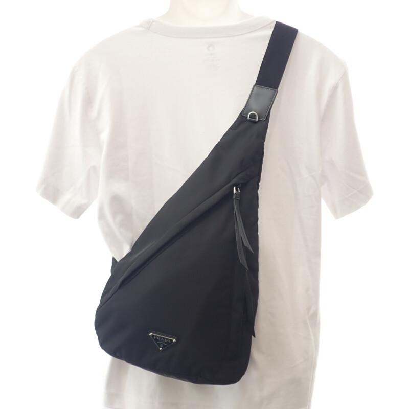 PRADA  2VZ092_2DMG_F0002 body bag black/leather mens