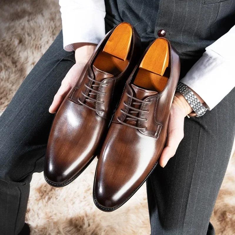Hot Seller Business Casual Shoes Trend Patent Leather Men Wedding Shoes Oxfords Shoes Designer Pointed Toe Shoe