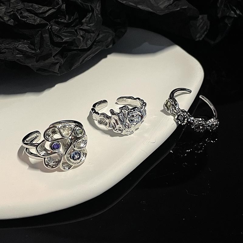 Niche Design Ring, Personalized French Irregular Fashion, Open Zircon Stacking, High-End Texture Index Finger Ring.