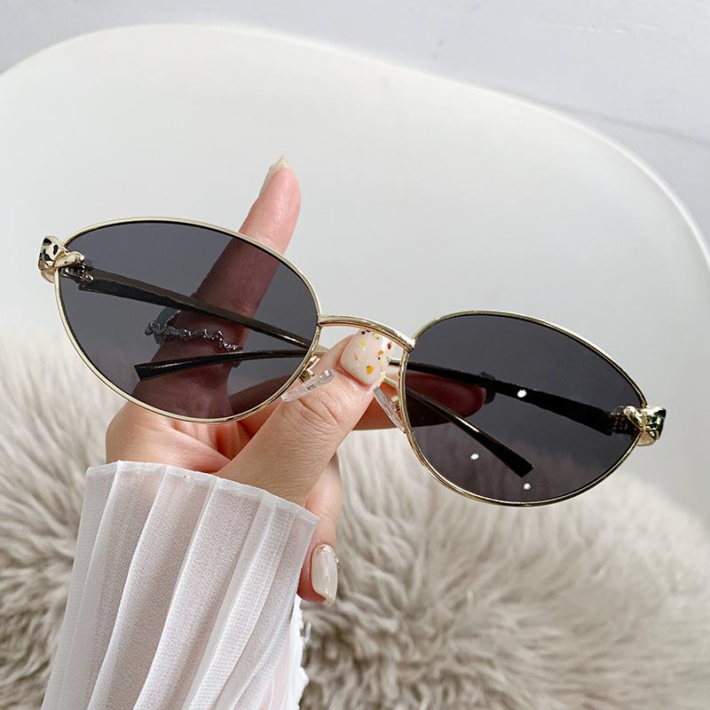 Popular Vintage Metal Oval Sunglasses Women For Men Luxury Brand Designer Sun Glasses Steampunk Gold Leopard Shades Uv400