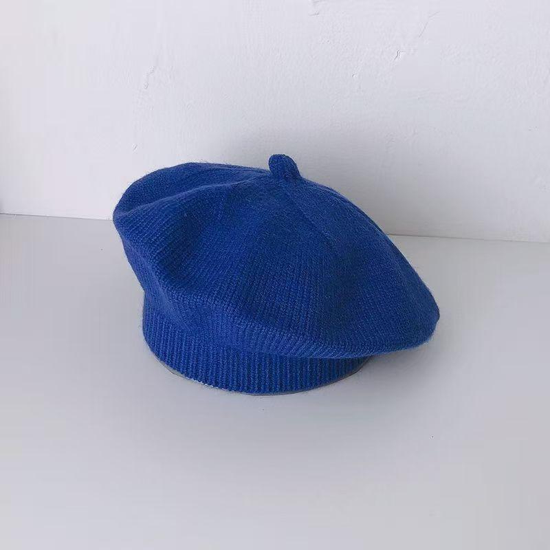 Children's Berets 1 To 3 Years Old Winter Knitted Warm Boys and Girls Go Out Cartoon Bear Pumpkin Hat Trendy