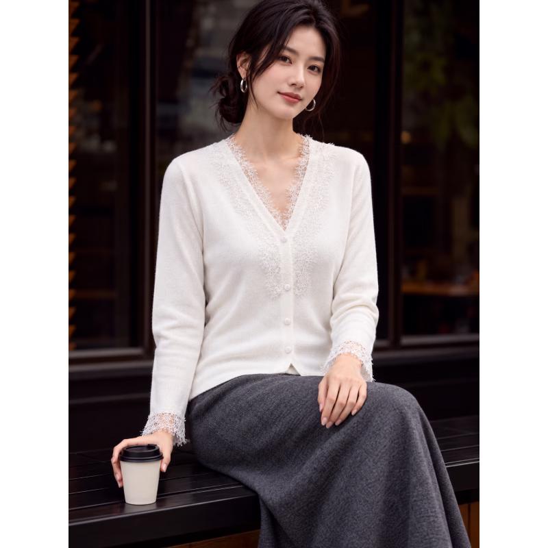 Basic House Women's V-Neck Lace-Trim Long-Sleeve Knit Top