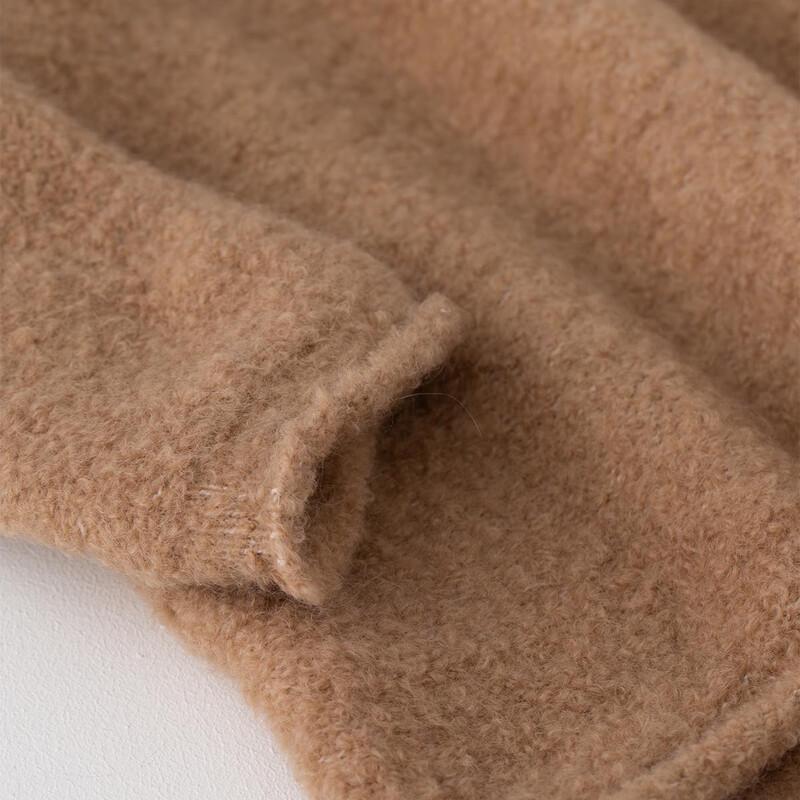 Sinuofude Women's V-Neck Lamb Wool Blend Knit Sweater