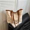 Large-capacity Bags Women's Foreign Style Is Versatile 2025 Spring and Summer New Fashion Casual Printed Shoulder Bag Tote Bag