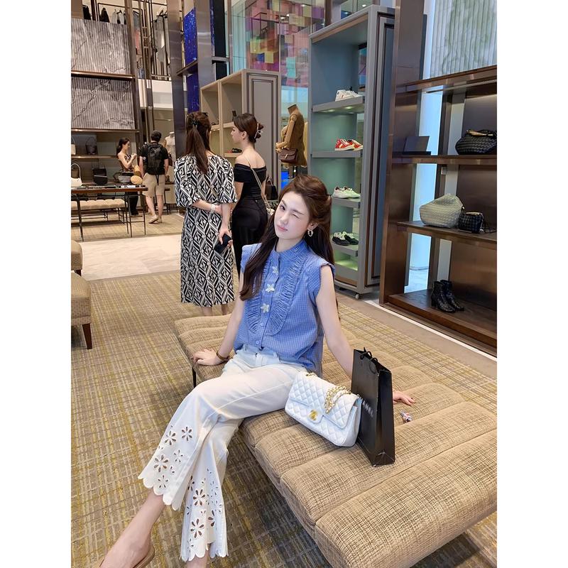 Fish Rabbit Women s Embroidered Slim Flare Jeans M