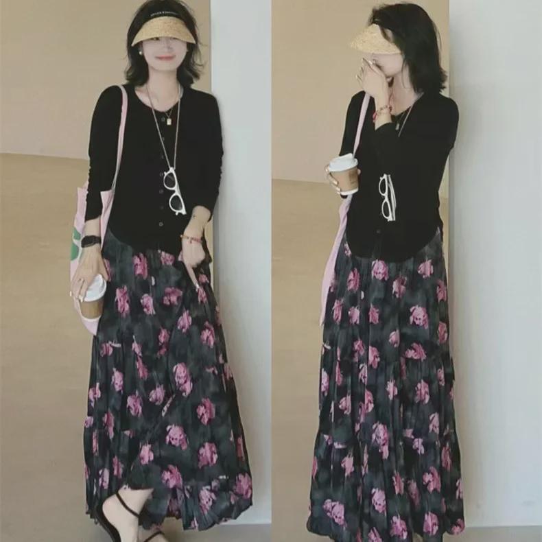 2024 French Retro Floral Pleated High-Waist Maxi Chiffon Skirt