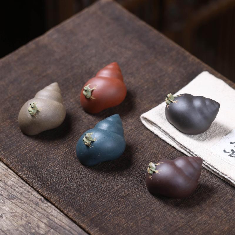 Purple Sand Tea Pet Water Spray Frog Snail Small Ornament Handmade Snail Tea Set Tea Tray Sculpture