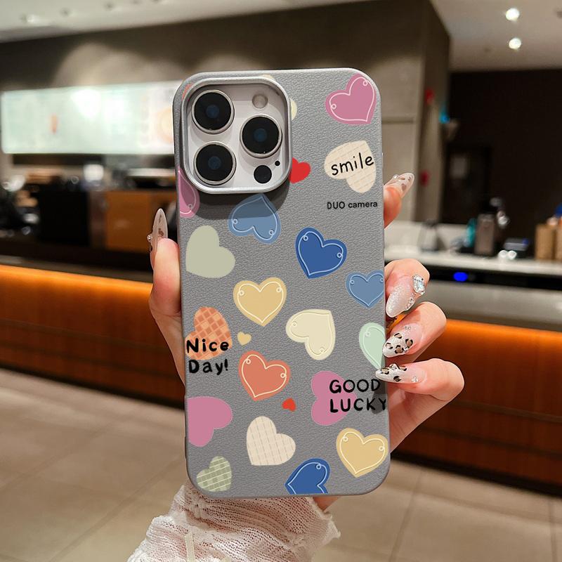 Urocze kolorowe nadruki serc miłości Wstrząsoodporne miękkie TPU Smukłe etui na telefon Dla iPhone 16 Pro Max 15 Pro 14 13 12 11 Ochrona obiektywu Matowa skórzana tekstura Pokrowiec