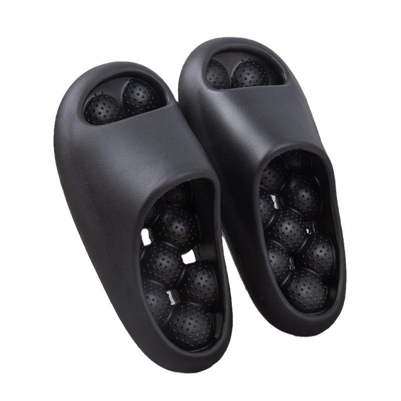 Men's Non-Slip Thick-Soled Summer Indoor Slippers with Unique Massage Design
