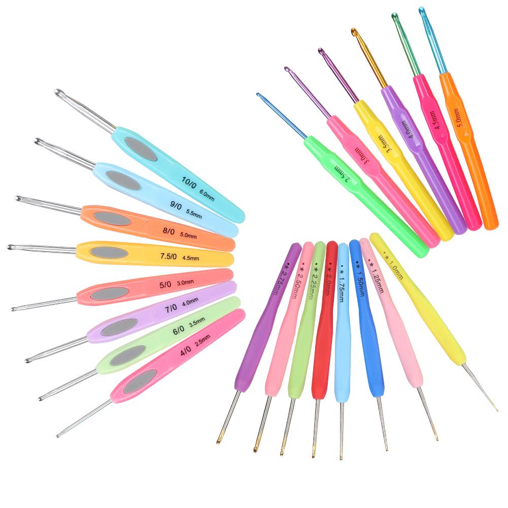 22Pcs Set Crochet Hooks Set Color Plastic Handle Aluminum Hook for Yarn Knitting Crafts Needles