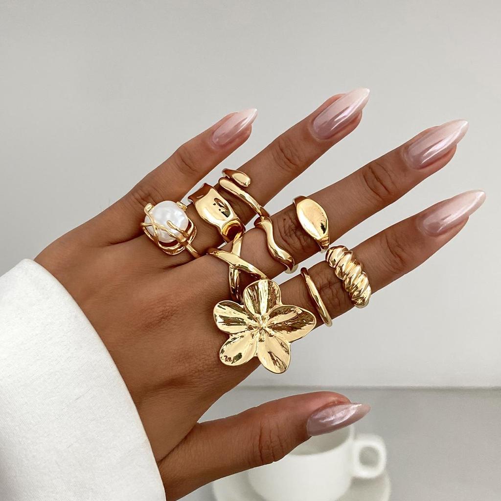 Europäischer & Amerikanischer Perlen-Hohlring mit Strasssteinen & Blumen-Knöcheldesign