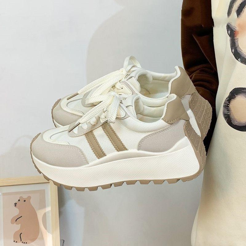 22 thick-soled heightening simple Forrest Gump shoes, light and breathable casual board shoes