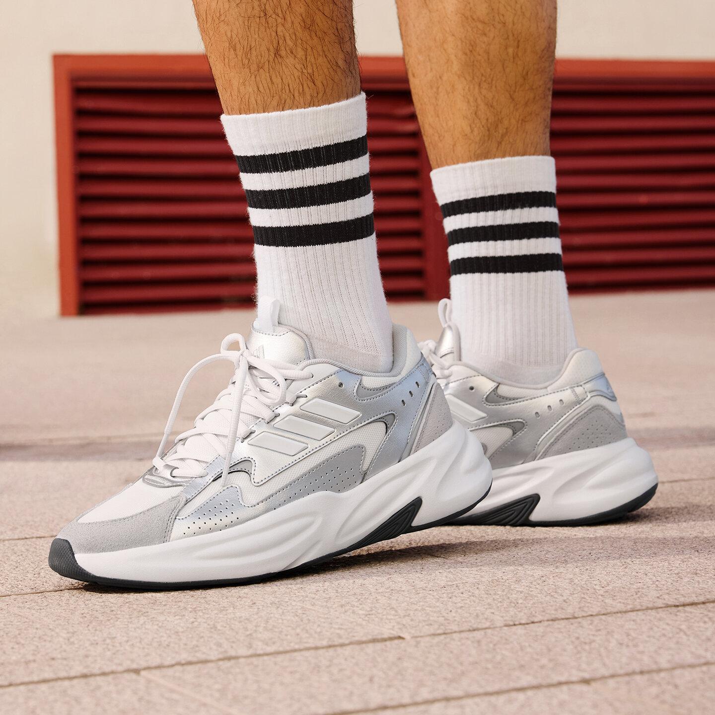 Adidas OZWAVE Low top Chunky Sneakers Unisex Silver 38