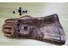 Marvel Avengers 4 Infinity Gauntlet: Premium Glowing Latex Thanos Gauntlet