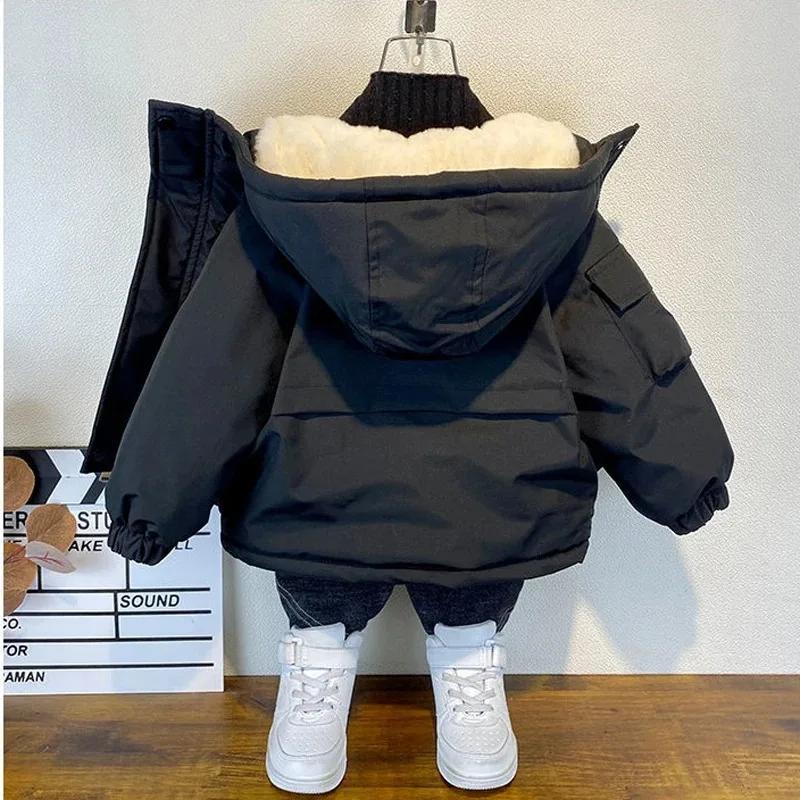 Winter Daunenjacke aus Baumwolle für Jungen, schwarzer Kapuzenmantel, Kinderoberbekleidung, Kleidung für Teenager, Parka, gepolsterter Schneeanzug