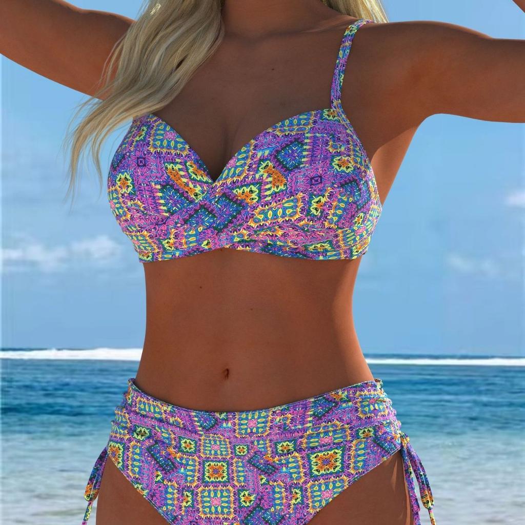 1011 Europäischer und amerikanischer Druck geteilter zweiteiliger Badeanzug Bikini Blumen-Serie sexy Strand