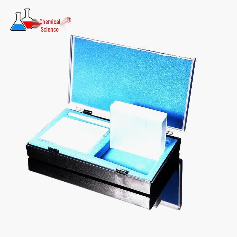 Fused Silica Quartz Cuvette for Spectrophotometers