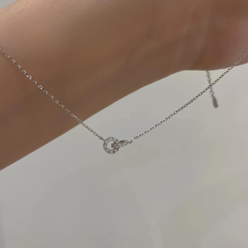 Round Double Ring Pendant Necklace, Simple Design Collarbone Chain, Perfect Gift for Girlfriend on Valentine's Day and Christmas, Versatile Neck