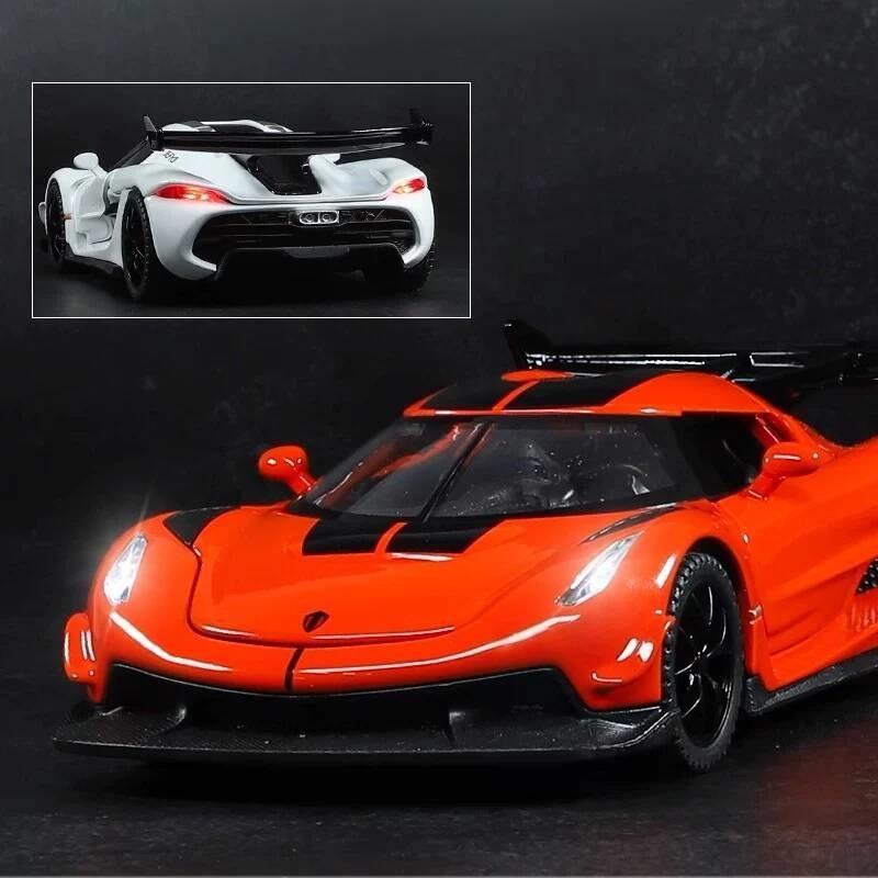 Koenigsegg Jesko Attack Supercar Simulation Diecast & Toy Vehicles Sounds & Light Pull Back Car 1:32 Alloy Model Gifts For Children