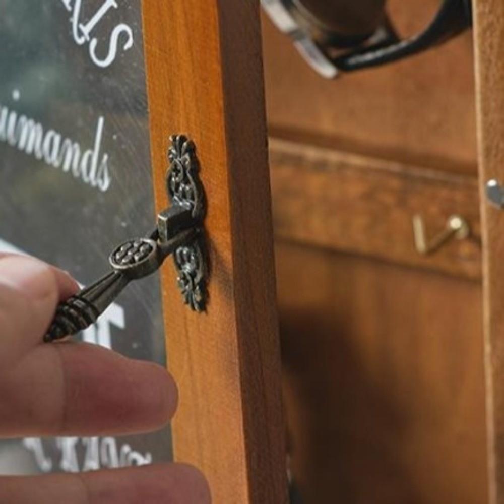 Entryway Organizer Vintage Cabinet Key Rack Wooden Decorative Key Storage Box Rustic Wall-Mounted Key Holder Hallway