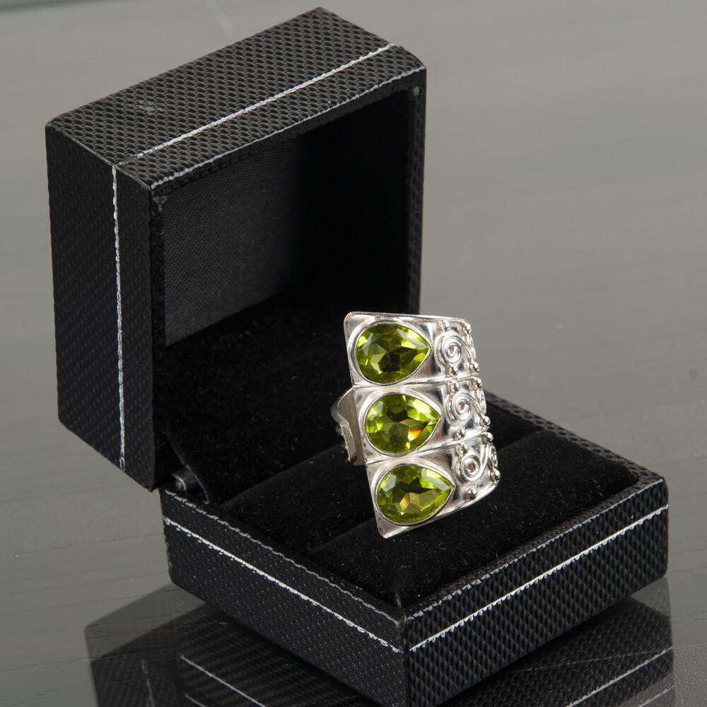 Peridot Gemstone 925 Stamped Silver Handcrafted Jewelry Ring Gift For Girlfriend RR-20-11