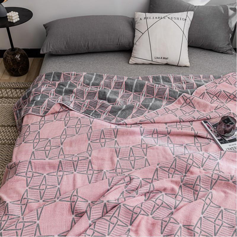The New Cotton Four-layer Gauze Towel Quilt Is Covered with A Nap Air Conditioning Blanket and A Summer Cool Quilt and A Casual Blanket All Cotton