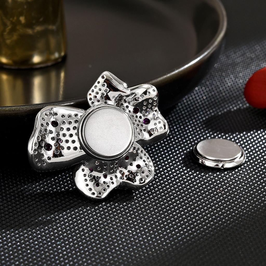 Senior Brooches Flower Leaf Brooch Pins for Women Suit Pendant  Fashion Brooches Jewelry