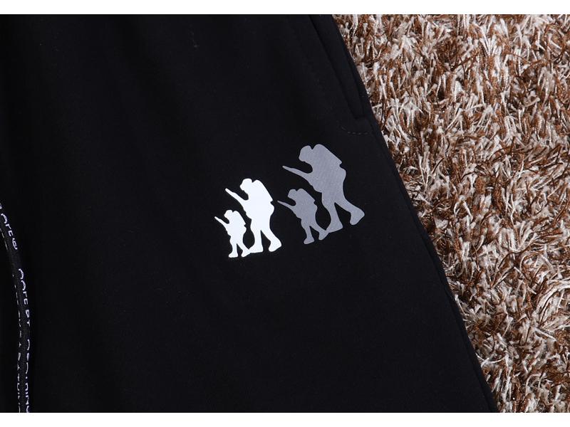 Ape Head AAP Men's & Women's Trendy 2-Piece Set: Loose Sports Shorts & Short-Sleeve T-Shirt