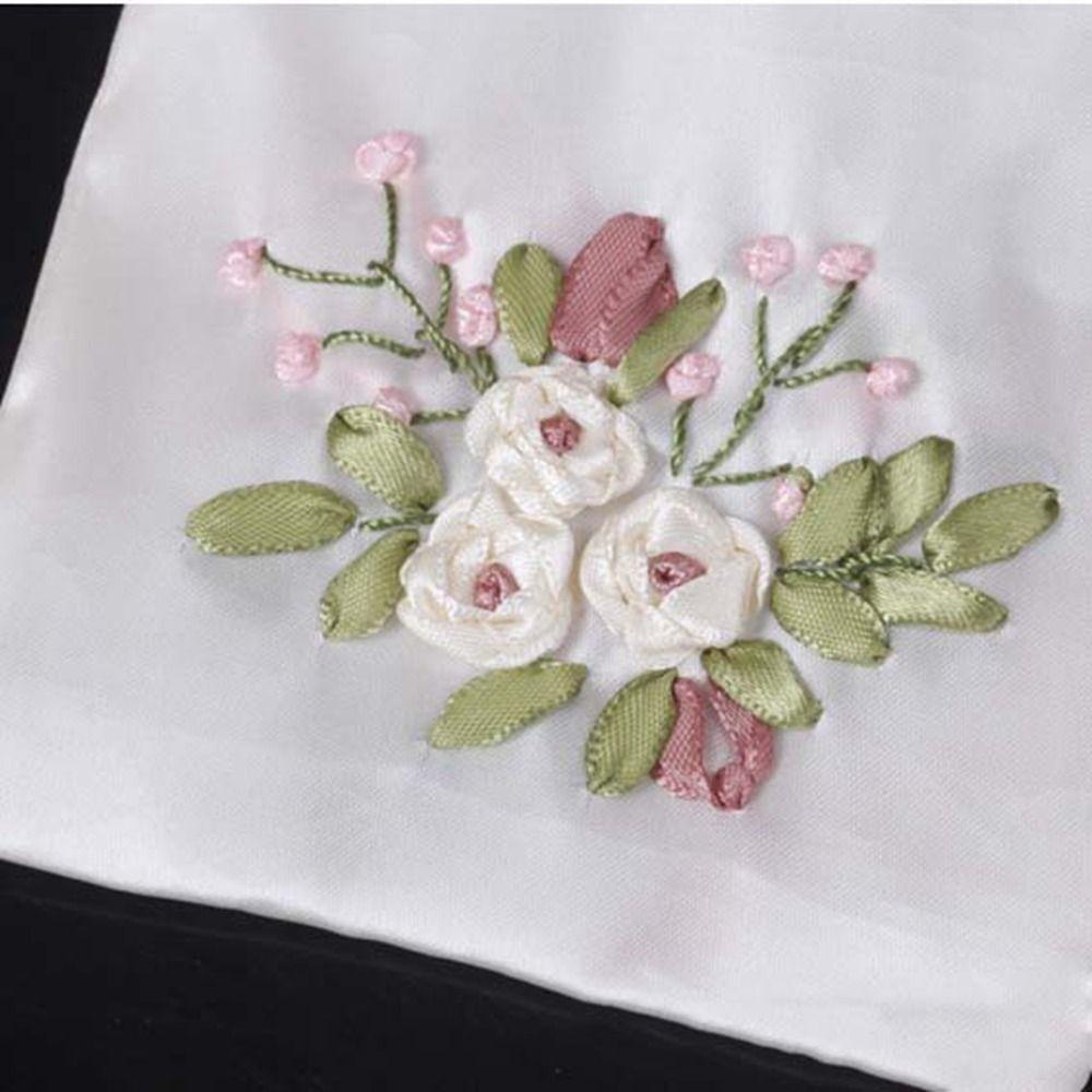 Candy Bag Embroidery Flower Drawstring Bag Perfume Spice Bag Cloth Storage Bag  Ladies
