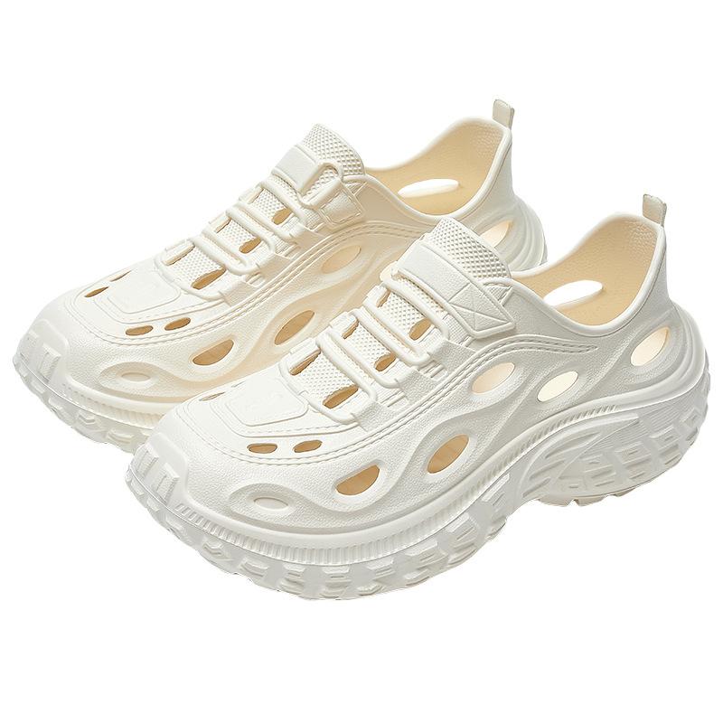 Fashion Men's 2025 new summer thickened soft soled sandals for both men and women, outdoor beach shoes, casual slippers