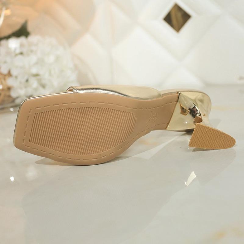 Fashion Women's High Heels 2025 Summer New Open-toe Simple Outward Wear Fashion Sandals and Slippers