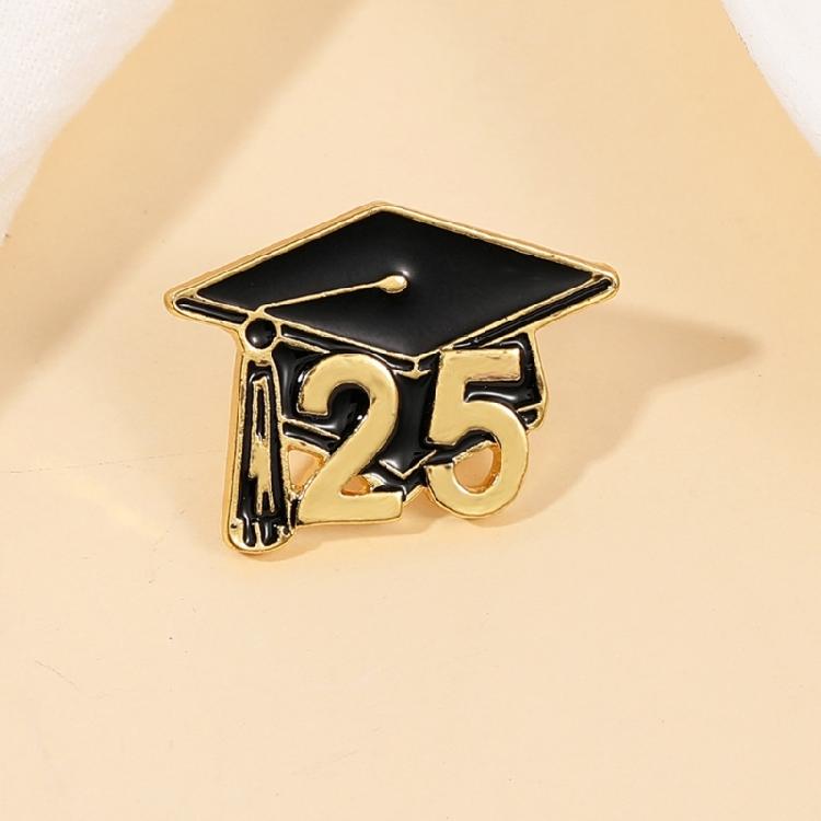 Exquisite Graduation Caps Brooch High Quality Scholar Hat Brooch Suitable for Graduates and Celebratory Event