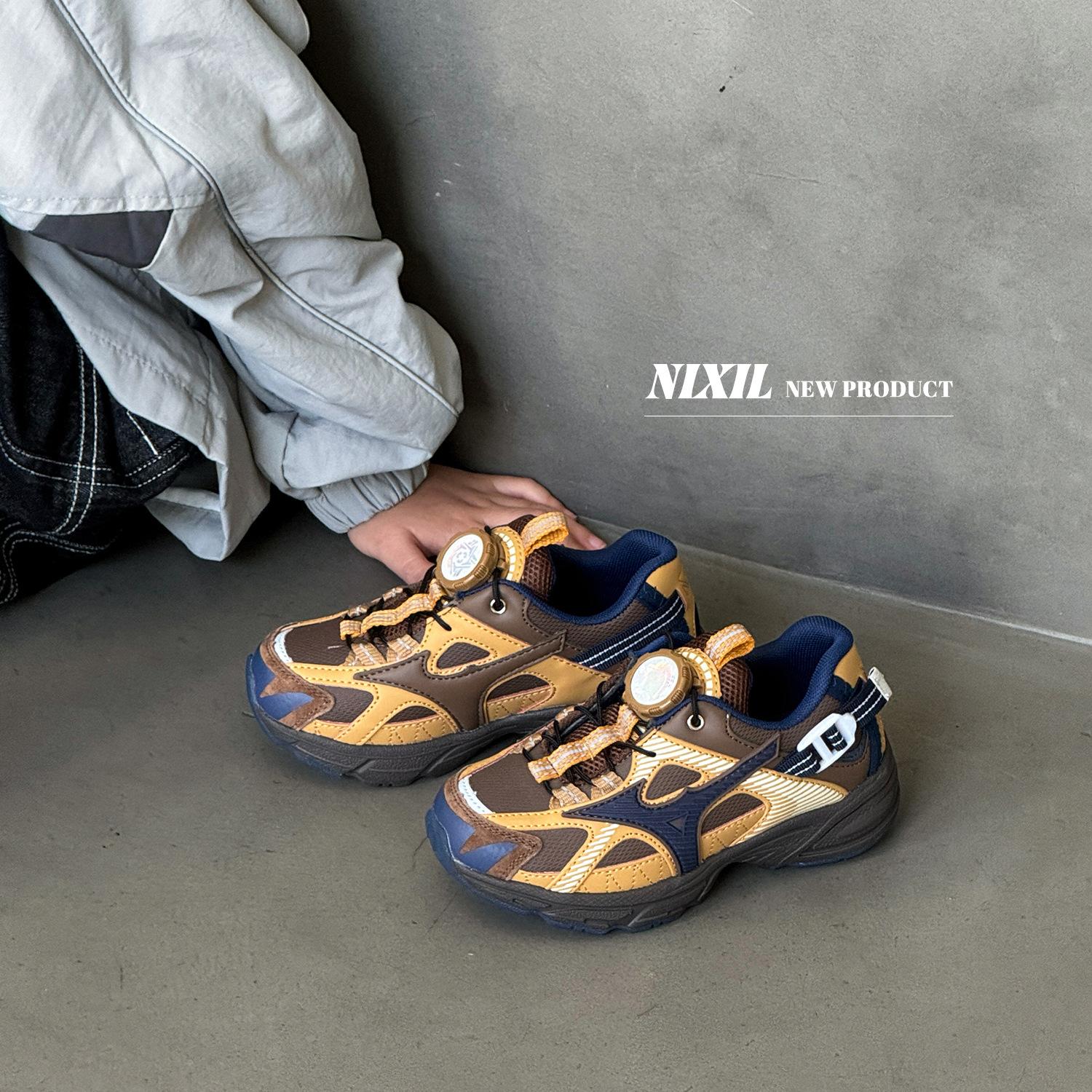 

Rotary buckle classmate autumn 2025 new children s fashion outdoor men s and women s sports shoes lightweight running shoes 26-30 yards whole hand 5 pairs starting batch хаки