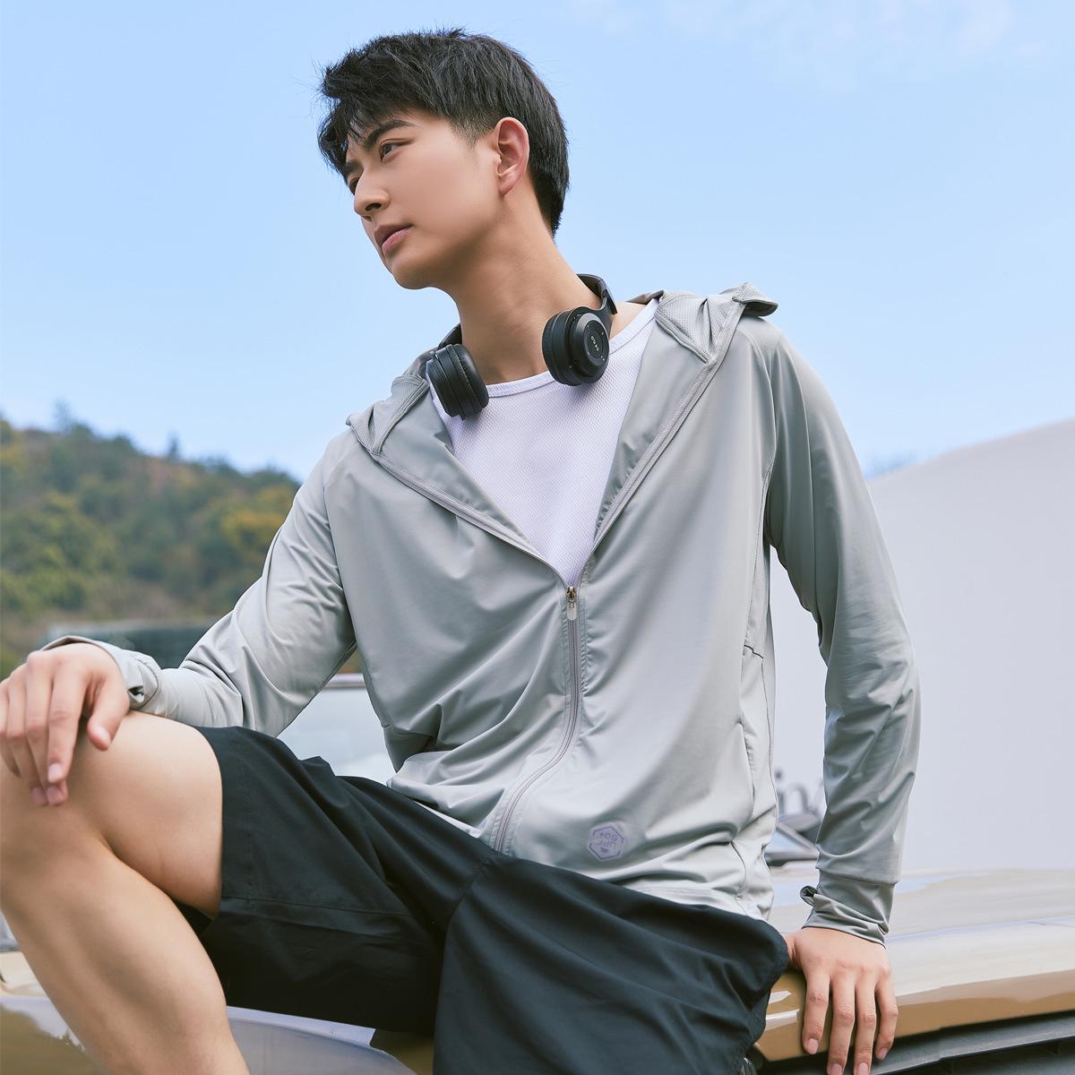 

Women s Summer UV Protection Lightweight Hooded Jacket L (Weight: 40-60 kg)