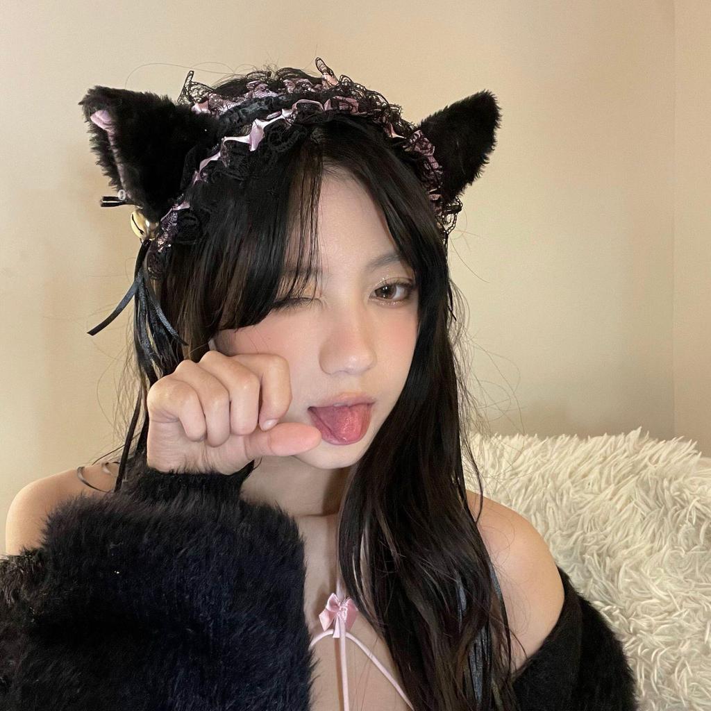 Schwarzes Spitzen-Stirnband mit Katzenohren und Glöckchen - Lolita-Haar-Accessoire