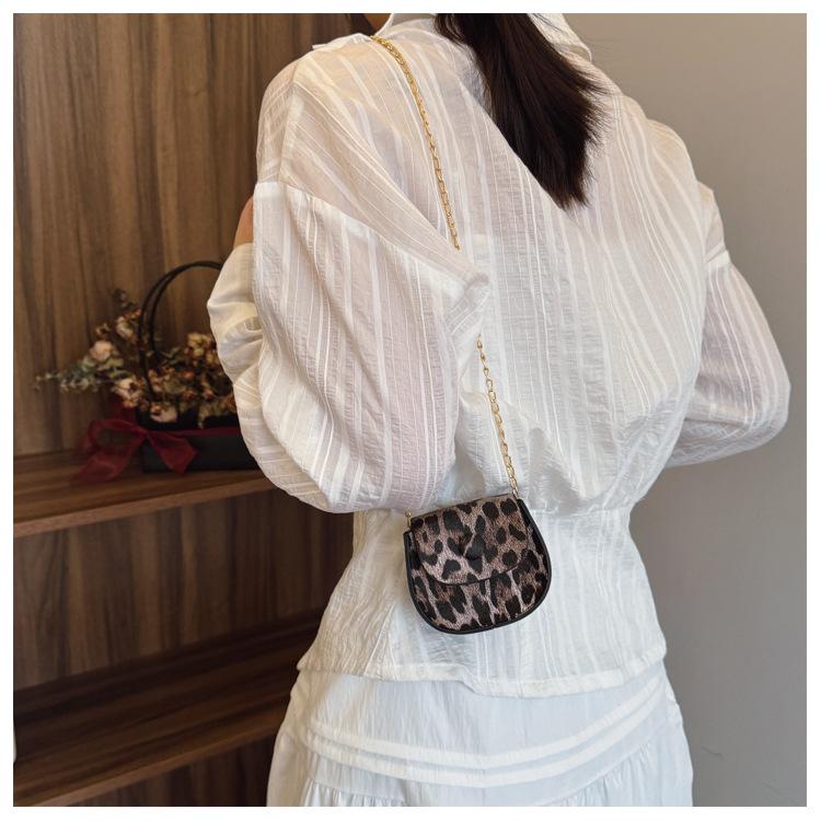 Koreanischer Stil Leopardendruck Satteltasche Modische Kette Schulter Crossbody Tasche