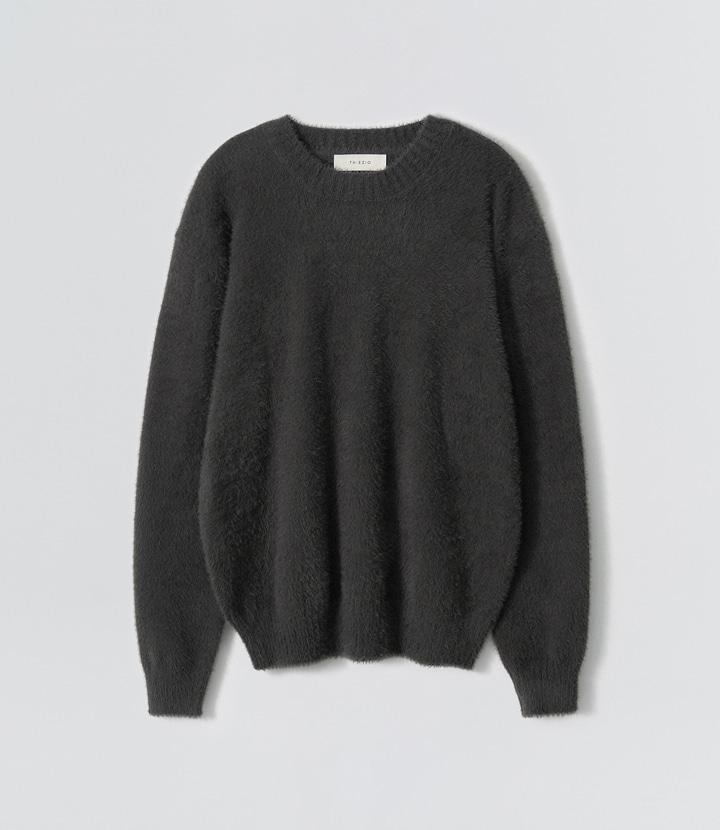 EZIO Fluffy Angora Round Knit_Charcoal